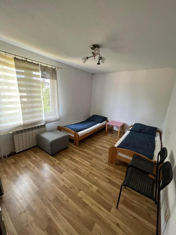 Stary Toruń Hostel Lodzka 52 מראה חיצוני תמונה